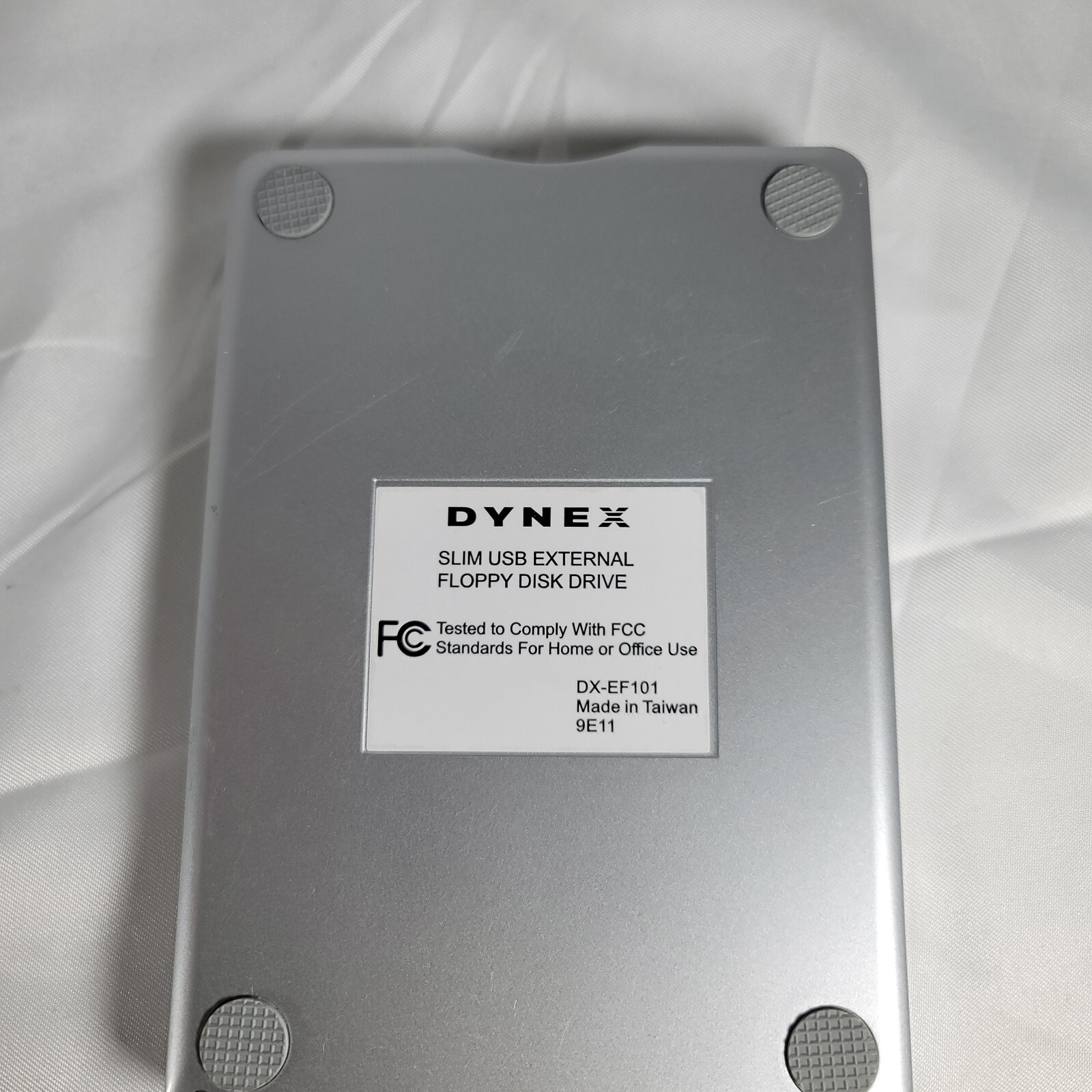 Dynex Slim USB External Floppy Disk Drive DX-EF101 3.5" Diskette Drive- Untested