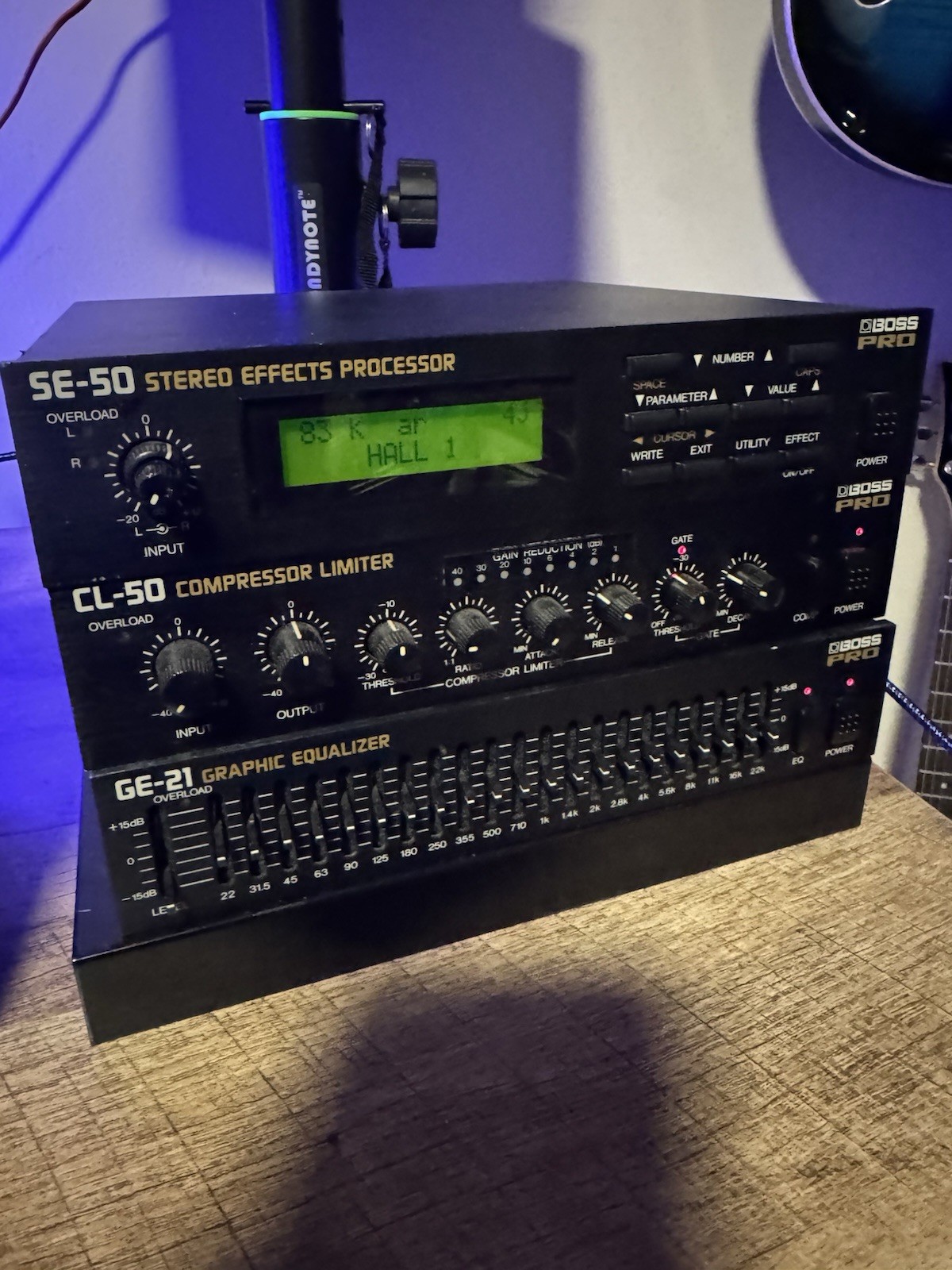 Boss CL-50 Rackmount Compressor Limiter Signal Processor Black