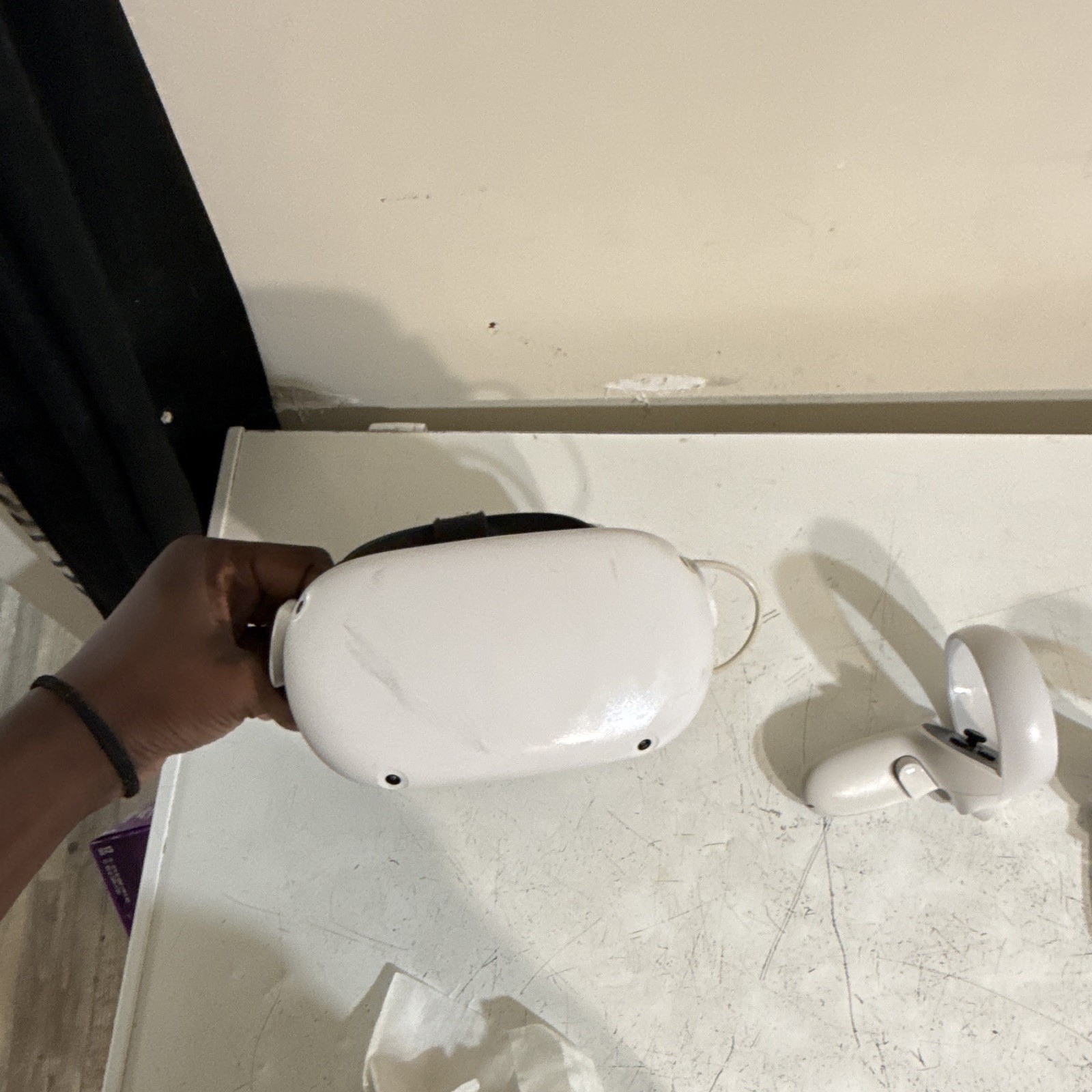 Meta Quest 2 Standalone VR Headset White with 2 Motion Controllers