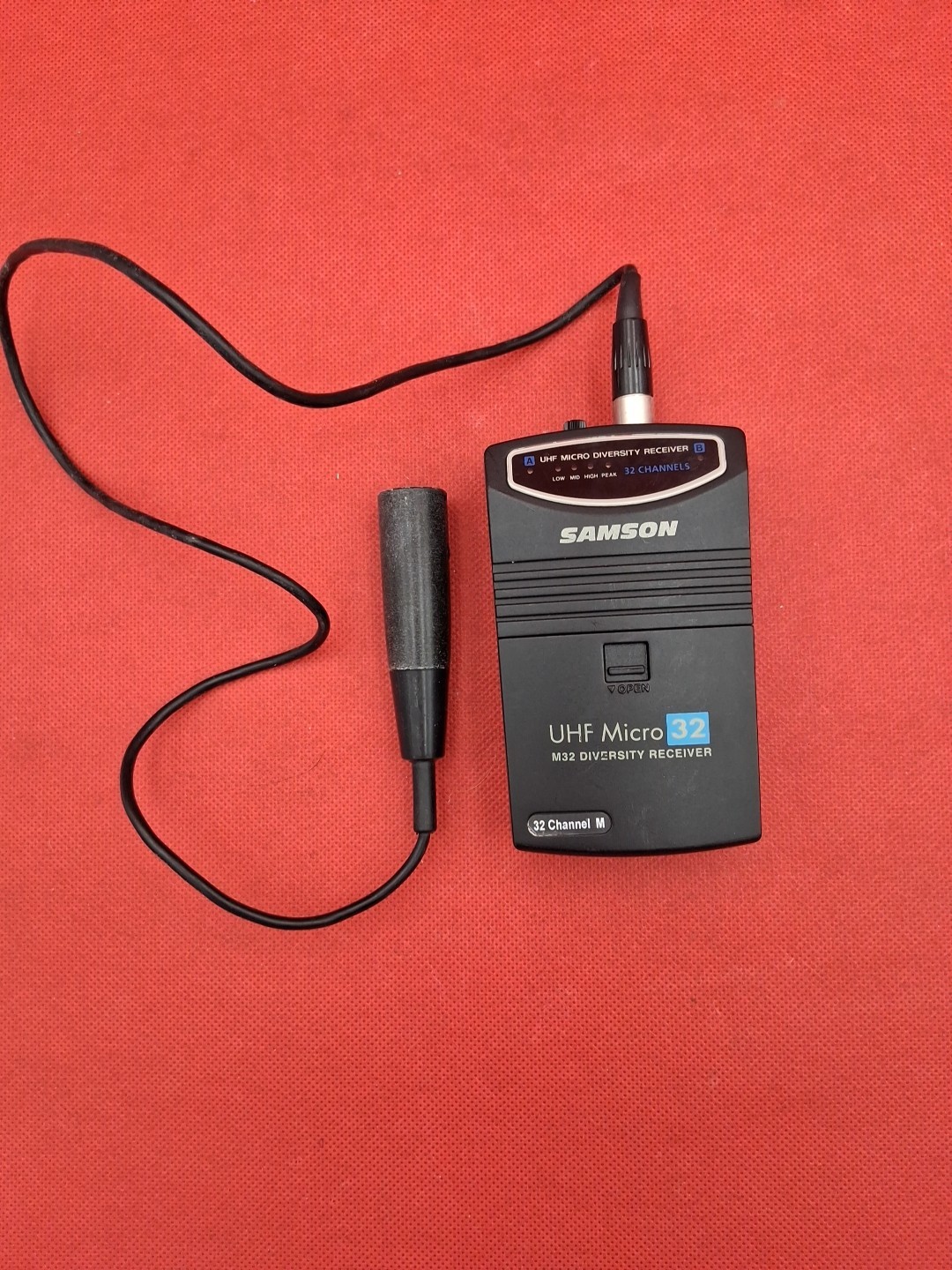 Samson UHF Micro 32 M32 Diversity reciver Untested