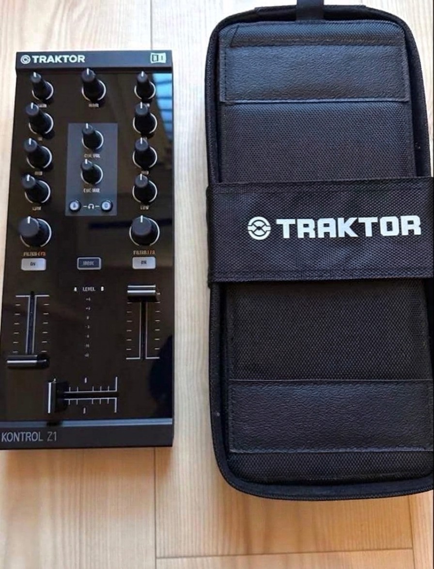 Native Instruments TRAKTOR KONTROL Z1 2-channel DJ Controller Mixer #0001