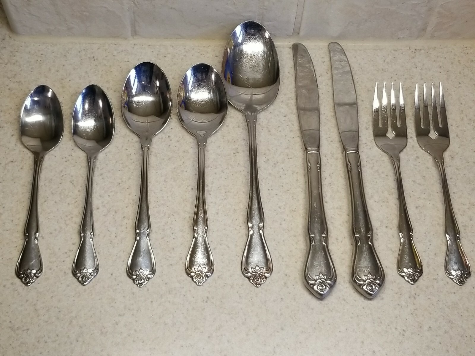 ONEIDA STAINLESS FLATWARE ARBOR ROSE TRUE ROSE 9 MISCELLANEOUS PIECES FREE SHIP