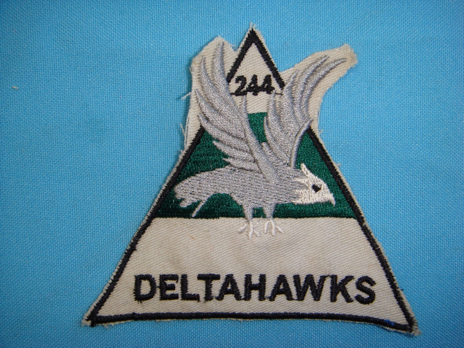 VIETNAM WAR PATCH, US 244th AVIATION COMPANY (AERIAL SURVEILLANCE) DELTA HAWKS
