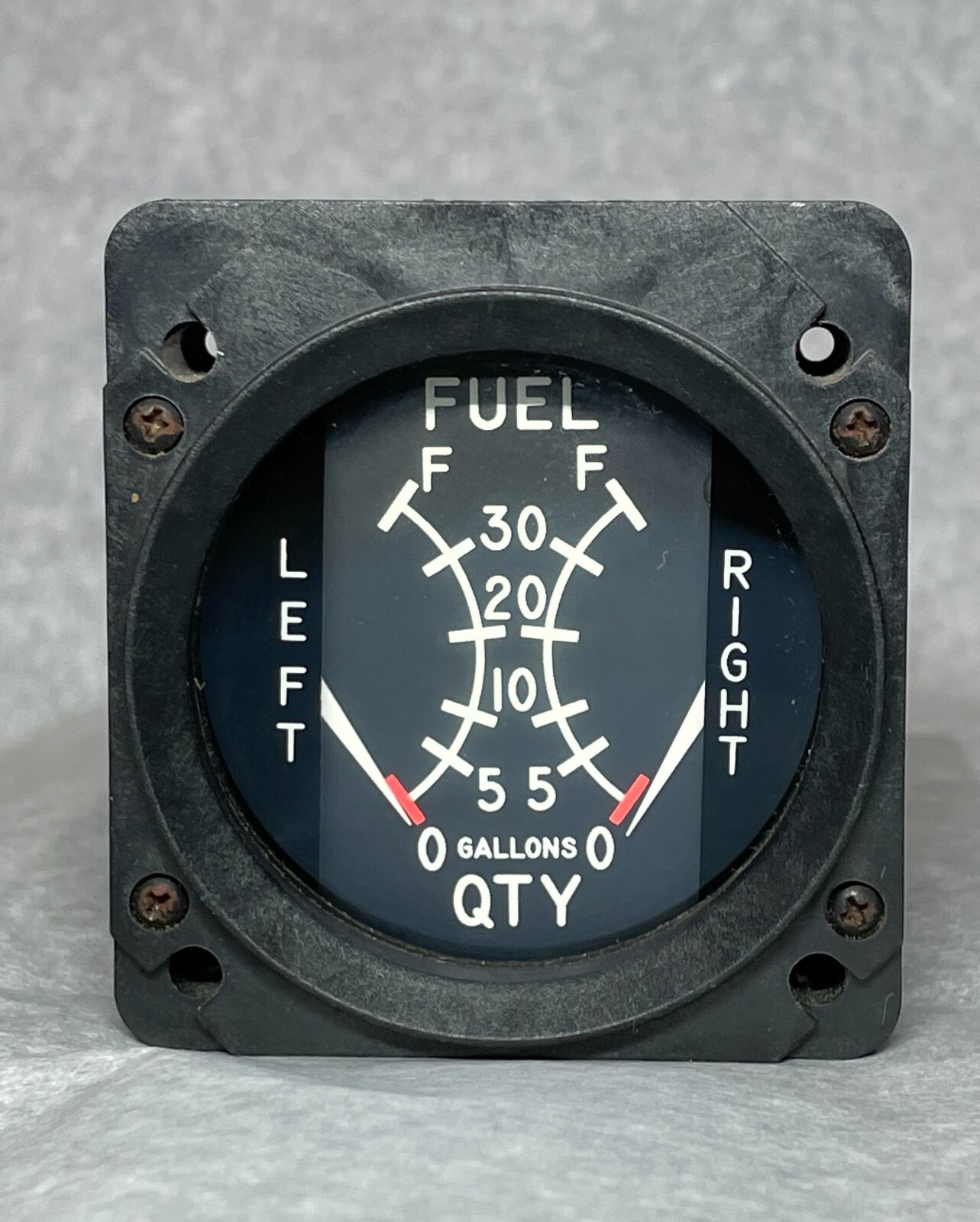 Cessna Dual Fuel QTY Indicator P/N S3317-3 (Rochester MFG P/N FQ4044-12021)
