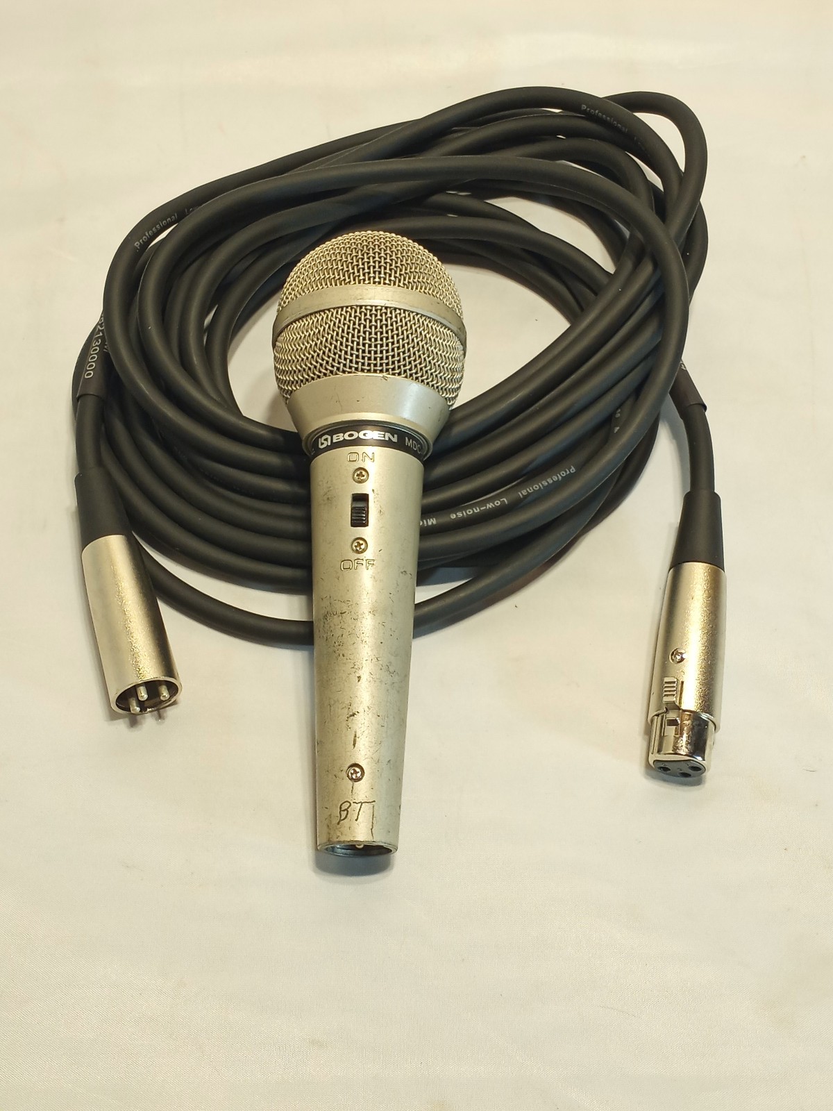 Vintage Japan Bogen Microphone Model MDC-610 with New Cable Works Excellent