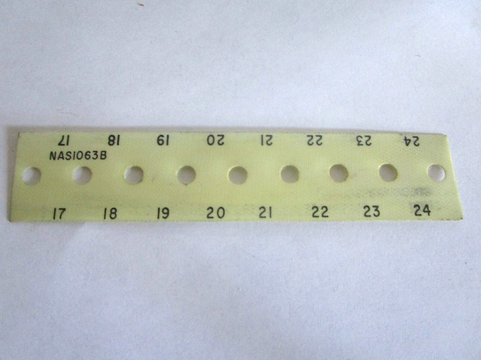 NAS1063B17-24 Marker Strip Terminal Board
