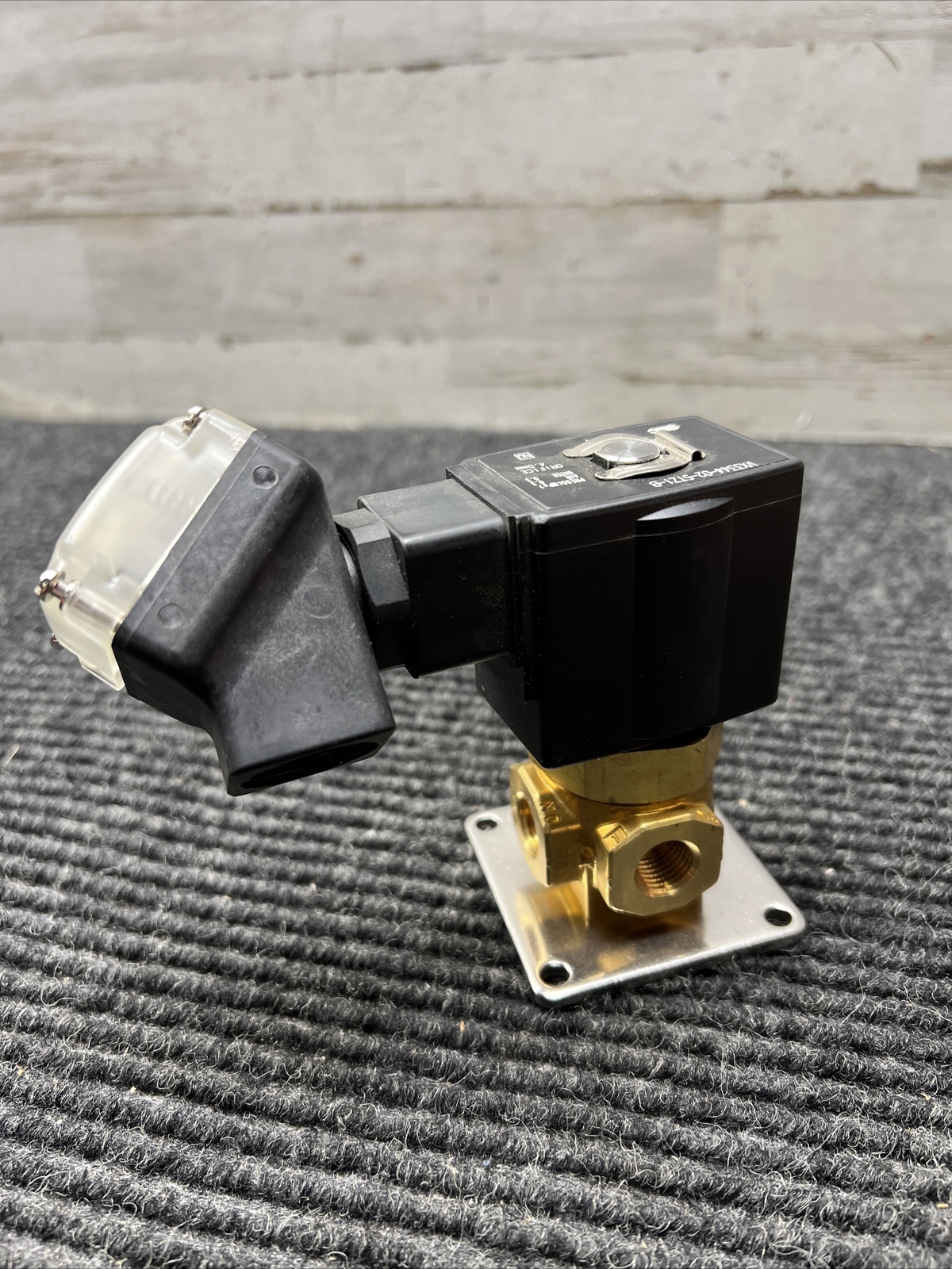 VX3344-02-5TZ1-B / SOLENOID VALVE