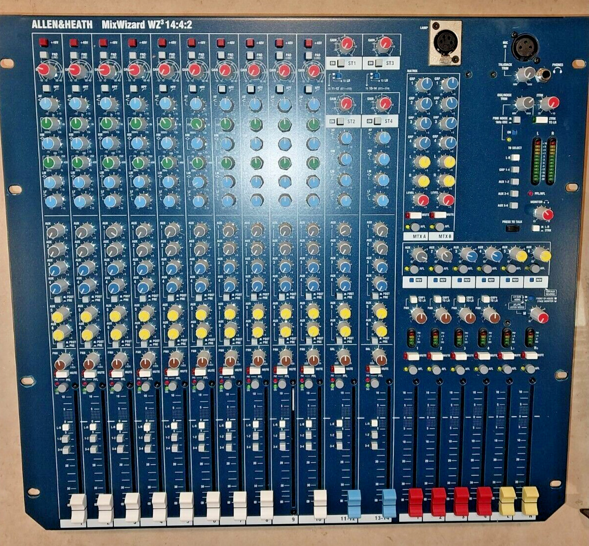 Allen & Heath MixWizard WZ3 14:4:2 Mixer