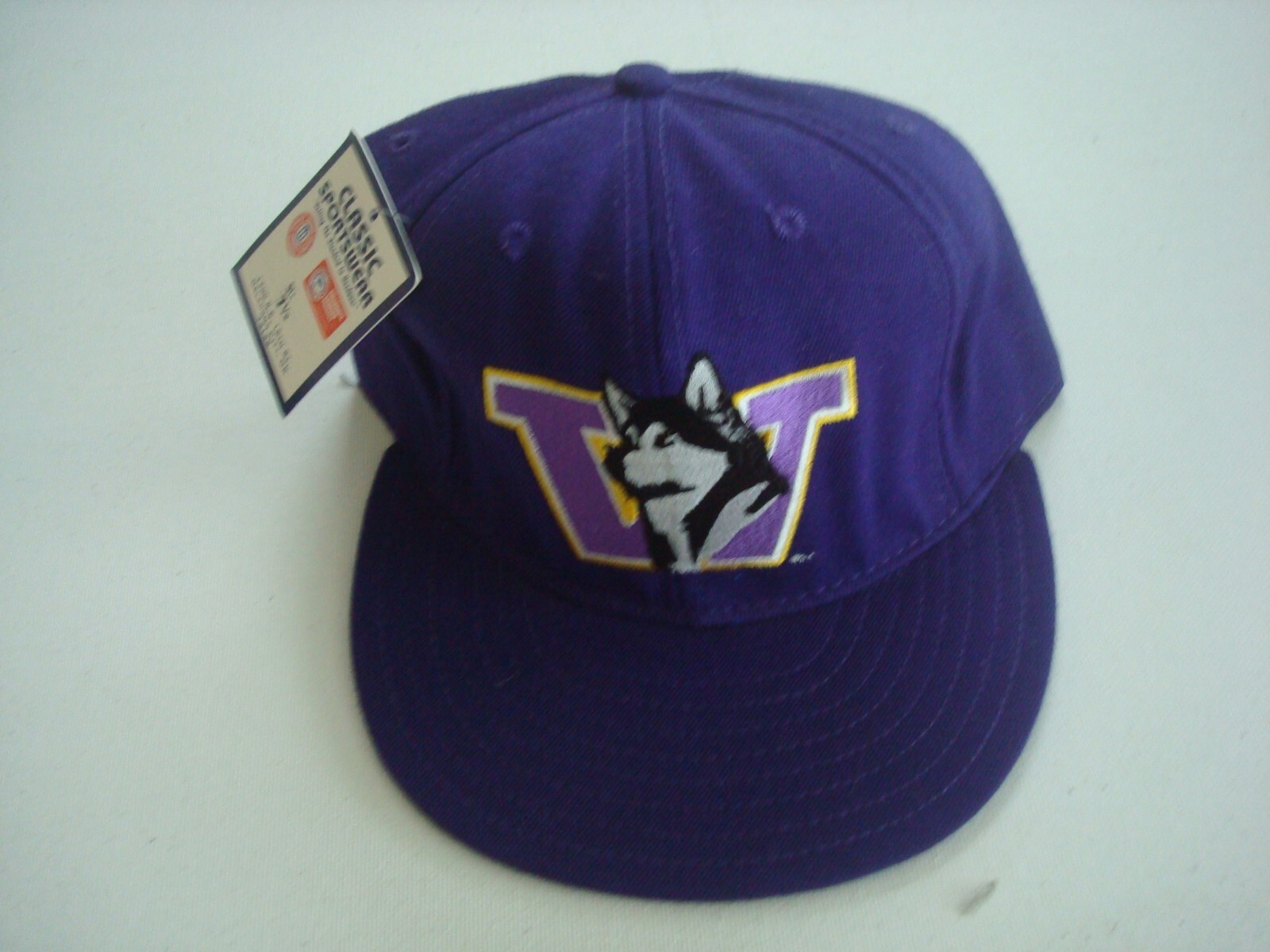 WASHINGTON  HUSKIES  FITTED SZ  7 1/8  GOLF BEACH  DEADSTOCK HAT CAP VINTAGE x1