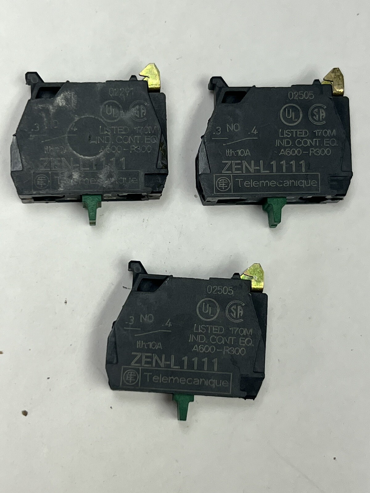 (3) NEW ZEN-L1111 ZEN-L1111  TELEMECANIQUE CONTACT BLOCK