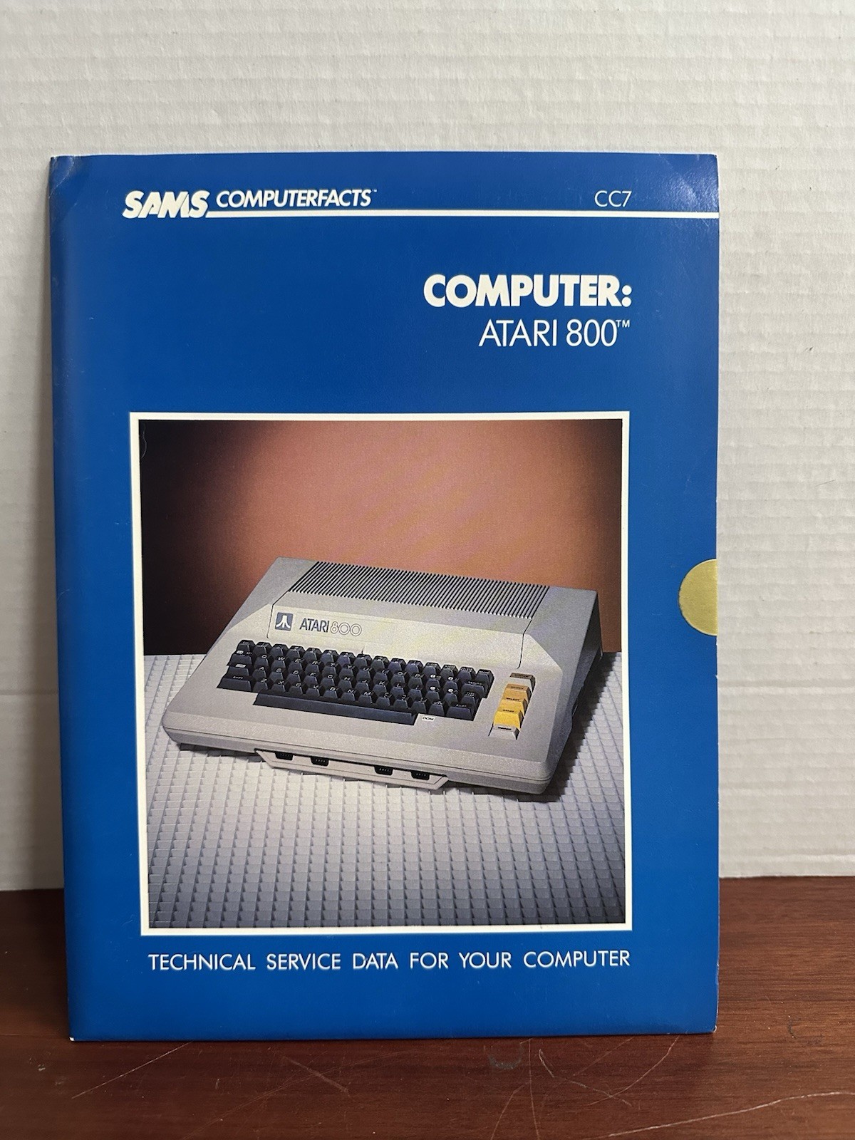 ATARI 800 Howard Sams ComputerFacts Technical Service Data Manual CC7
