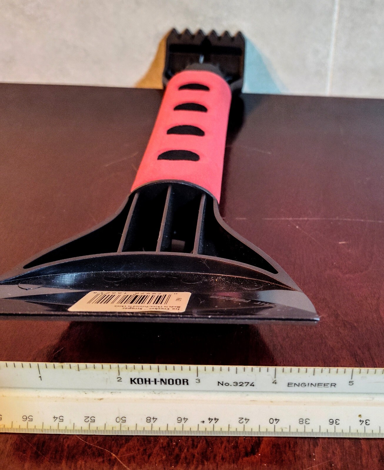 Deluxe Ice Crusher Ice Scraper