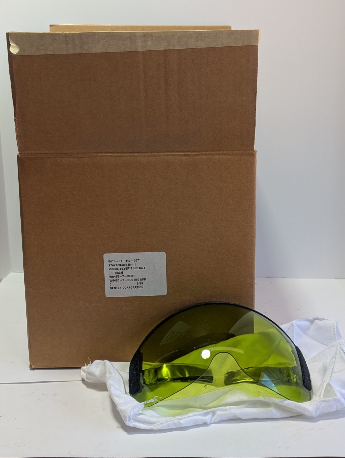Gentex Flyer's Helmet Visors Pack of 20X W8485-7-SU01 NSN 8415-01-443-3071 NOS