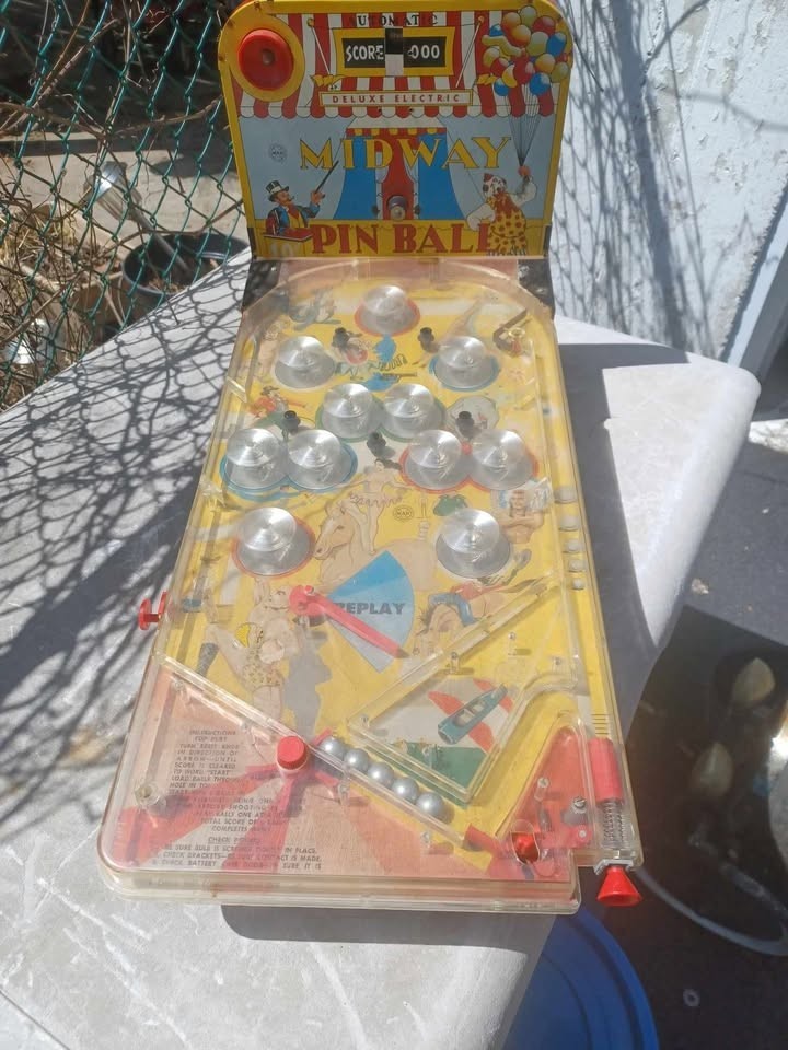 Vintage Marx Deluxe Midway Pinball Machine