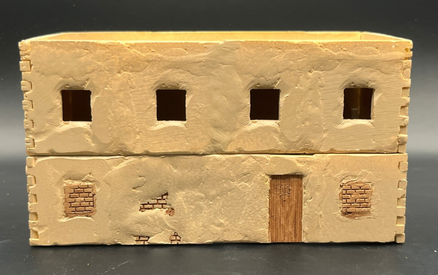 1/72 Scale Alamo Long Barracks – Adobe Stucco Style Building Model (NEW)