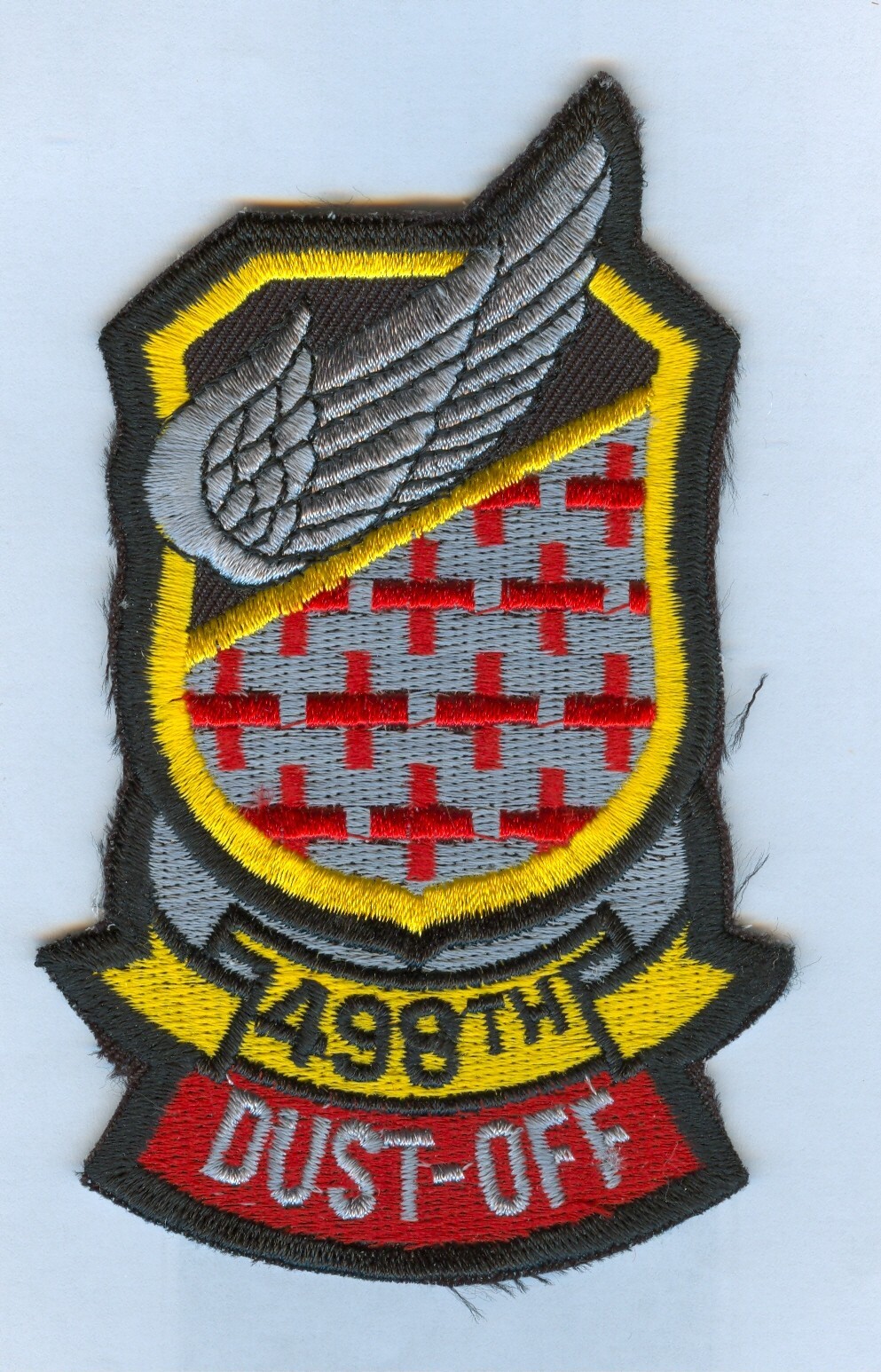 US ARMY 498th HELICOPTER DETACHMENT - "DUST OFF" ... MINT, HARD TO FIND! ..... X