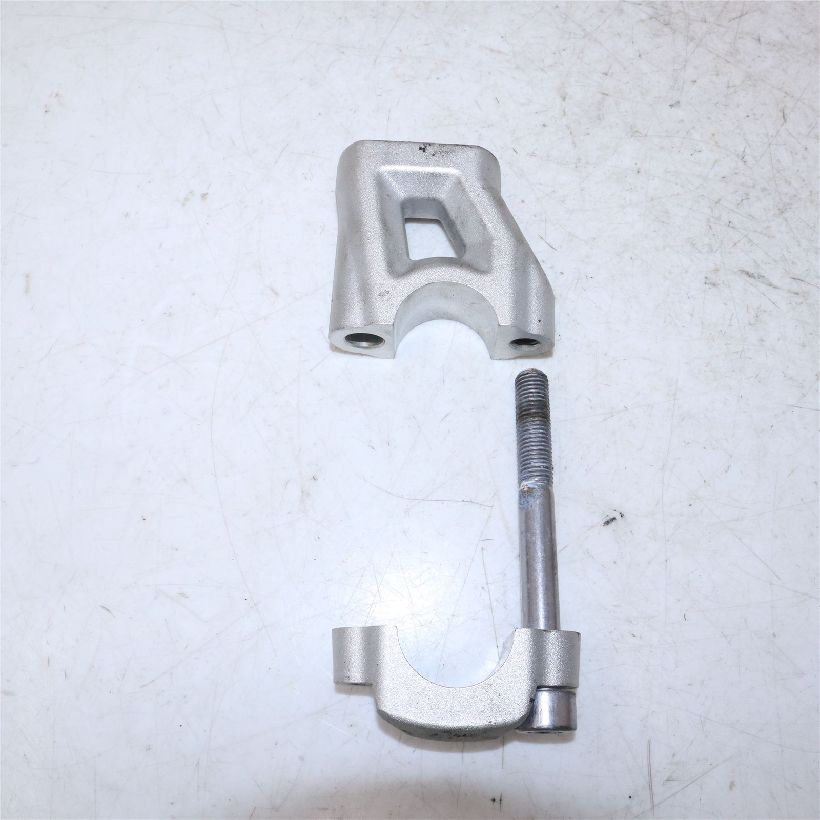 2015 TRIUMPH TIGER 800 XRX Handlebar Risers - A9638167