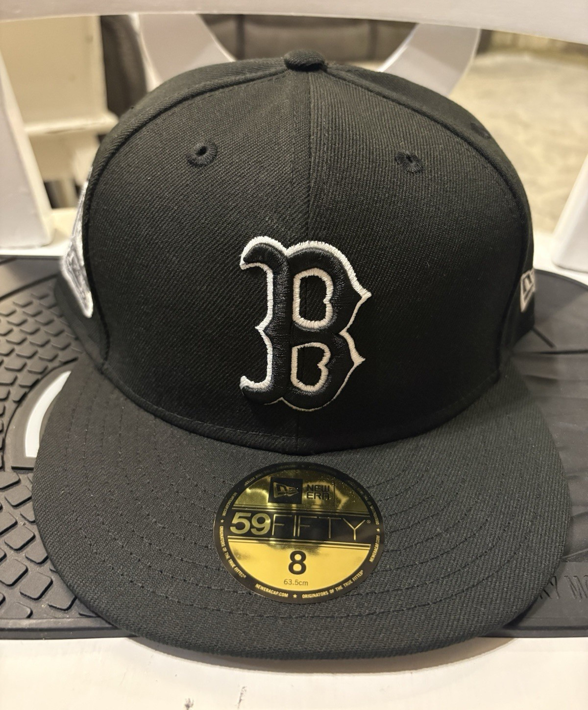 New Era 59FIFTY Boston Red Sox "B" Fitted Hat Black/White Size 8 1999 ASG Patch