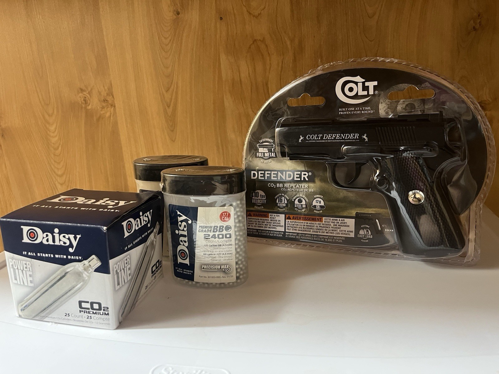 Colt Defender CO2 .177 BB Air Pistol Full Metal 410fps 16 Shot Easy Load