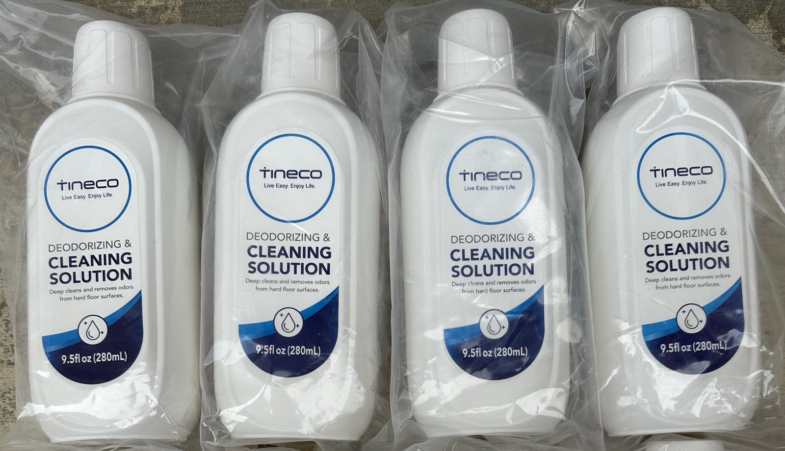 TINECO DEODORIZING & CLEANING SOLUTION REFILLS  LOT OF 4, 9.5 fl oz EACH