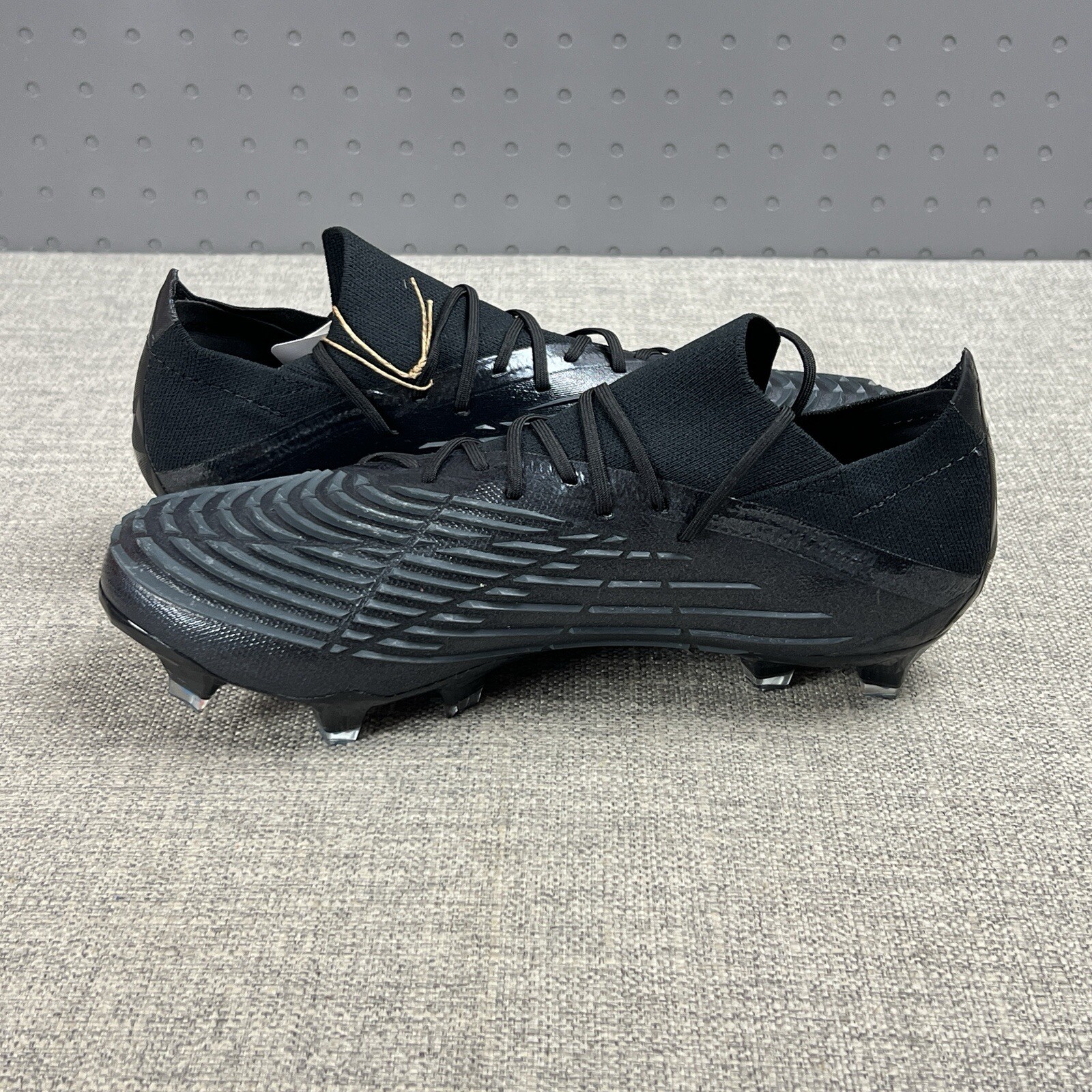 Adidas Predator Edge.1 FG Soccer Cleats Black Red Blue HO2935 Men's 7 / Womens 8
