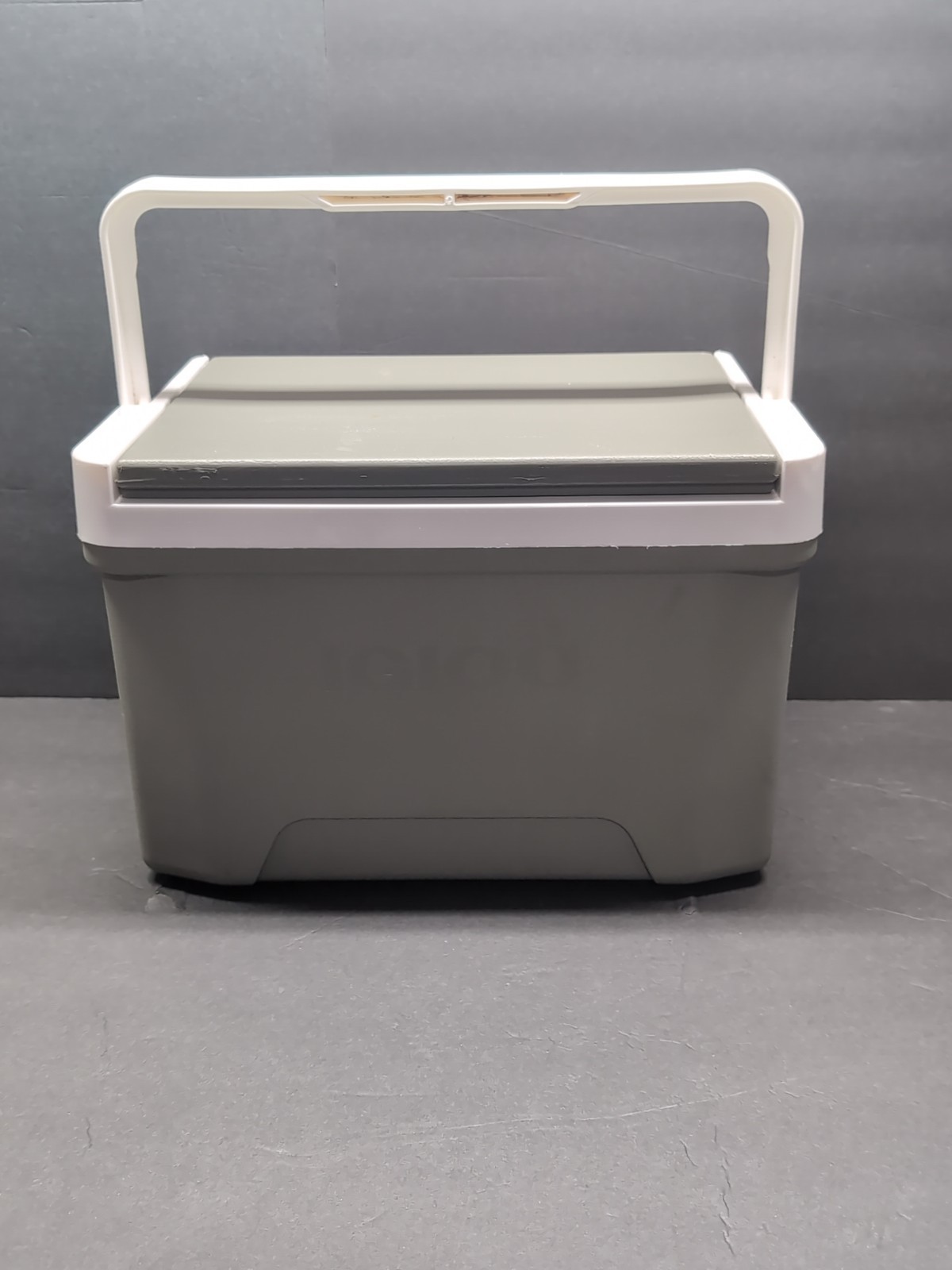 Igloo 9 Qt Hard Sided Cooler Olive Gray Compact Lunch Camping