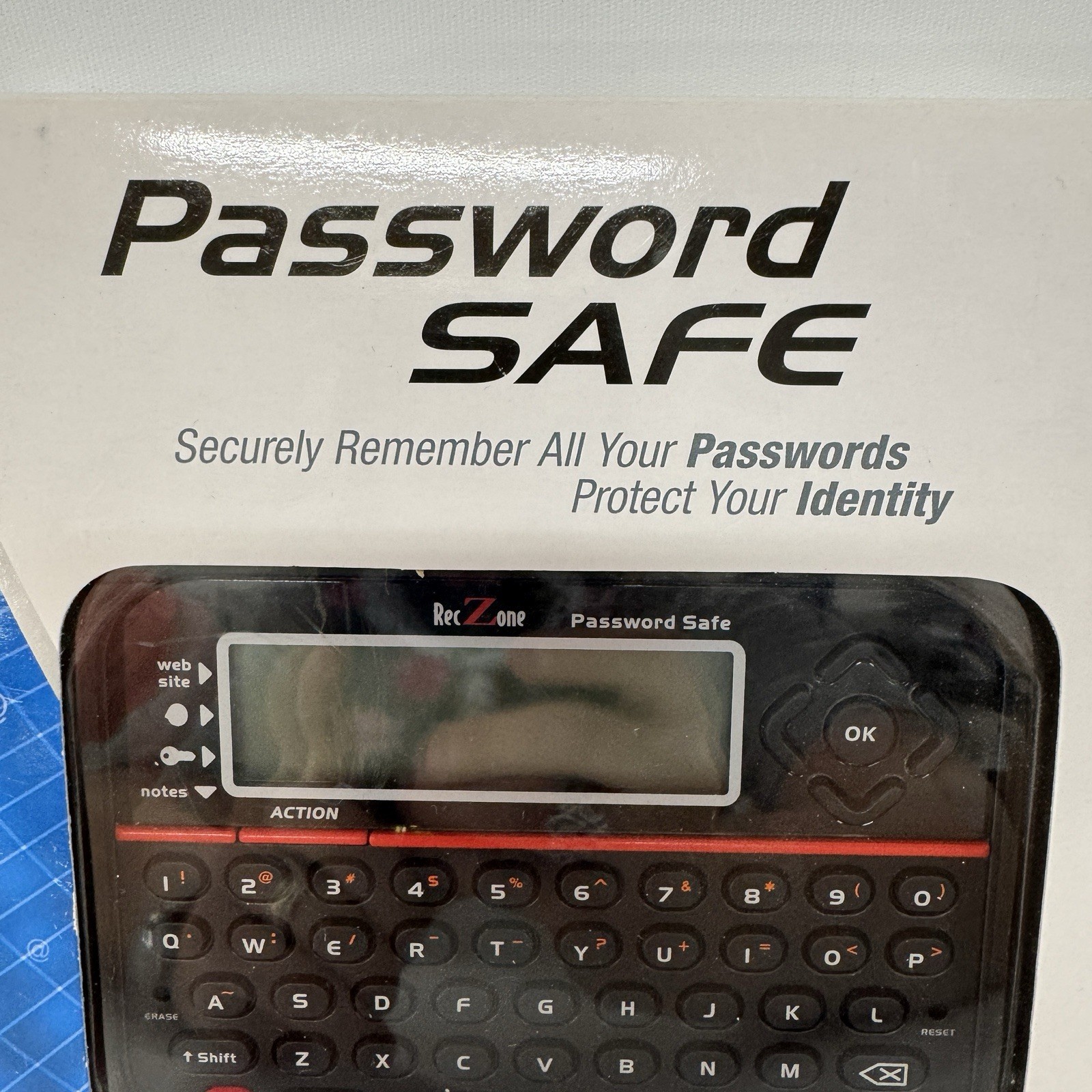 RecZone Password Safe Model 595 Secure Vault Password Organizer Remember NEW NIB