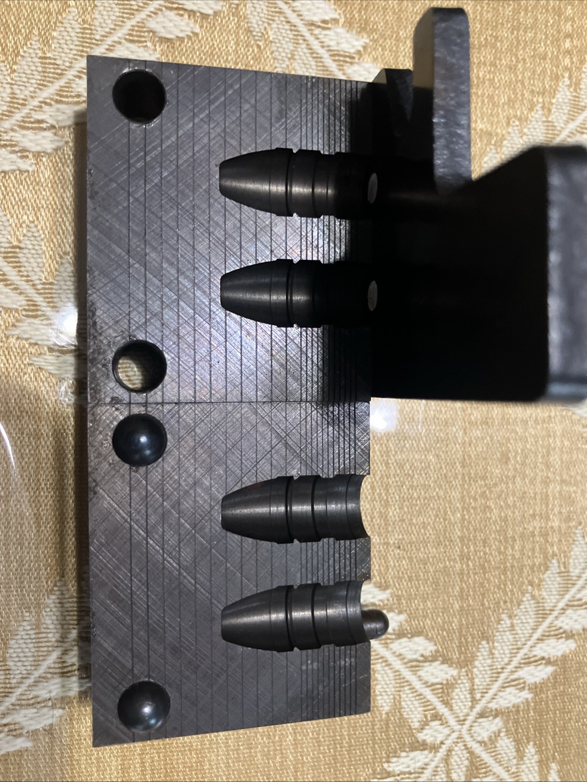 RCBS 38-180-SIL 357 Mag 180 Grain Silhouette SWC Double Cavity Bullet Mold