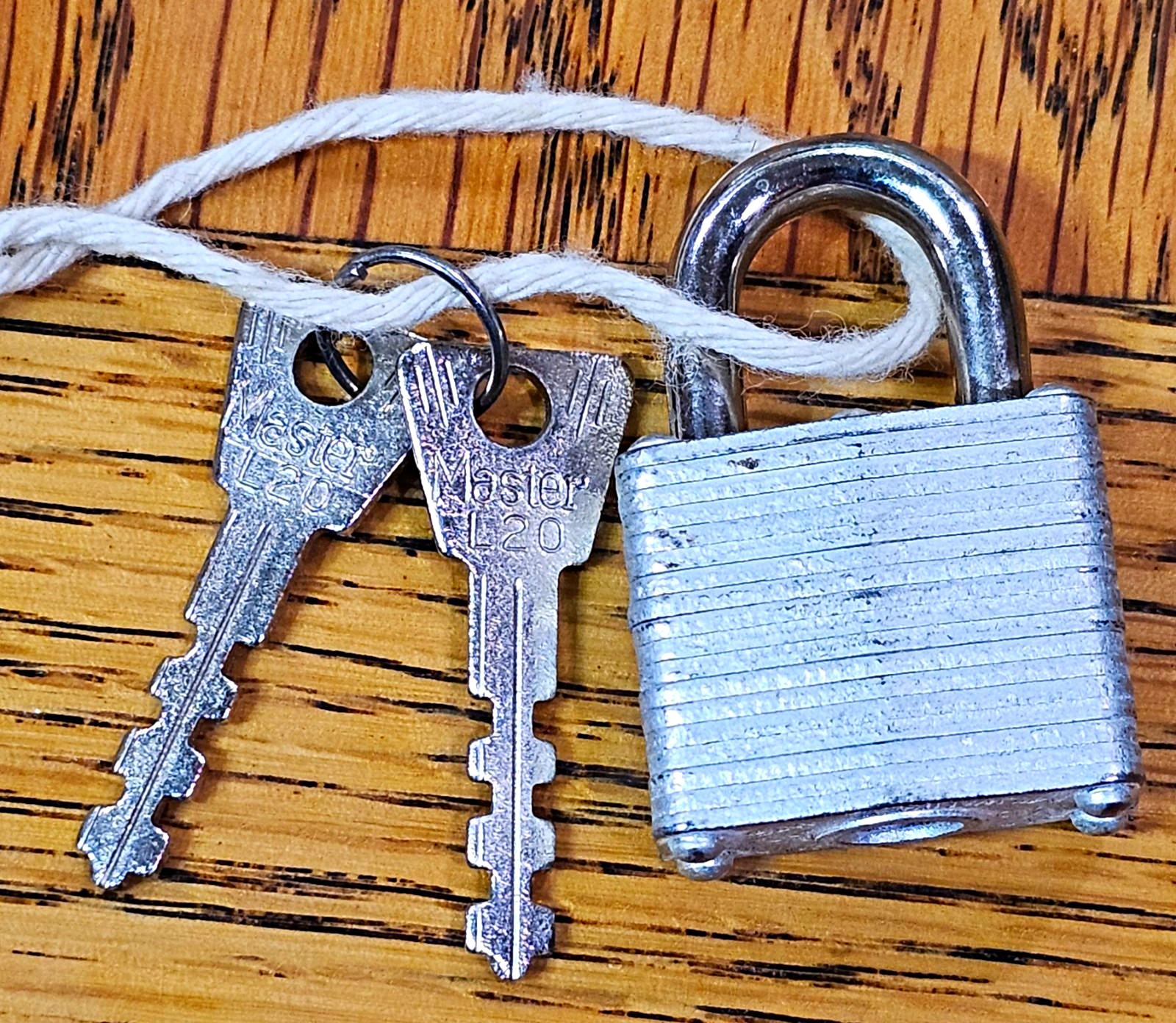 Vintage Master Lock No. 10 Laminated Steel Padlock with 2 Keys - Milwaukee, WIS