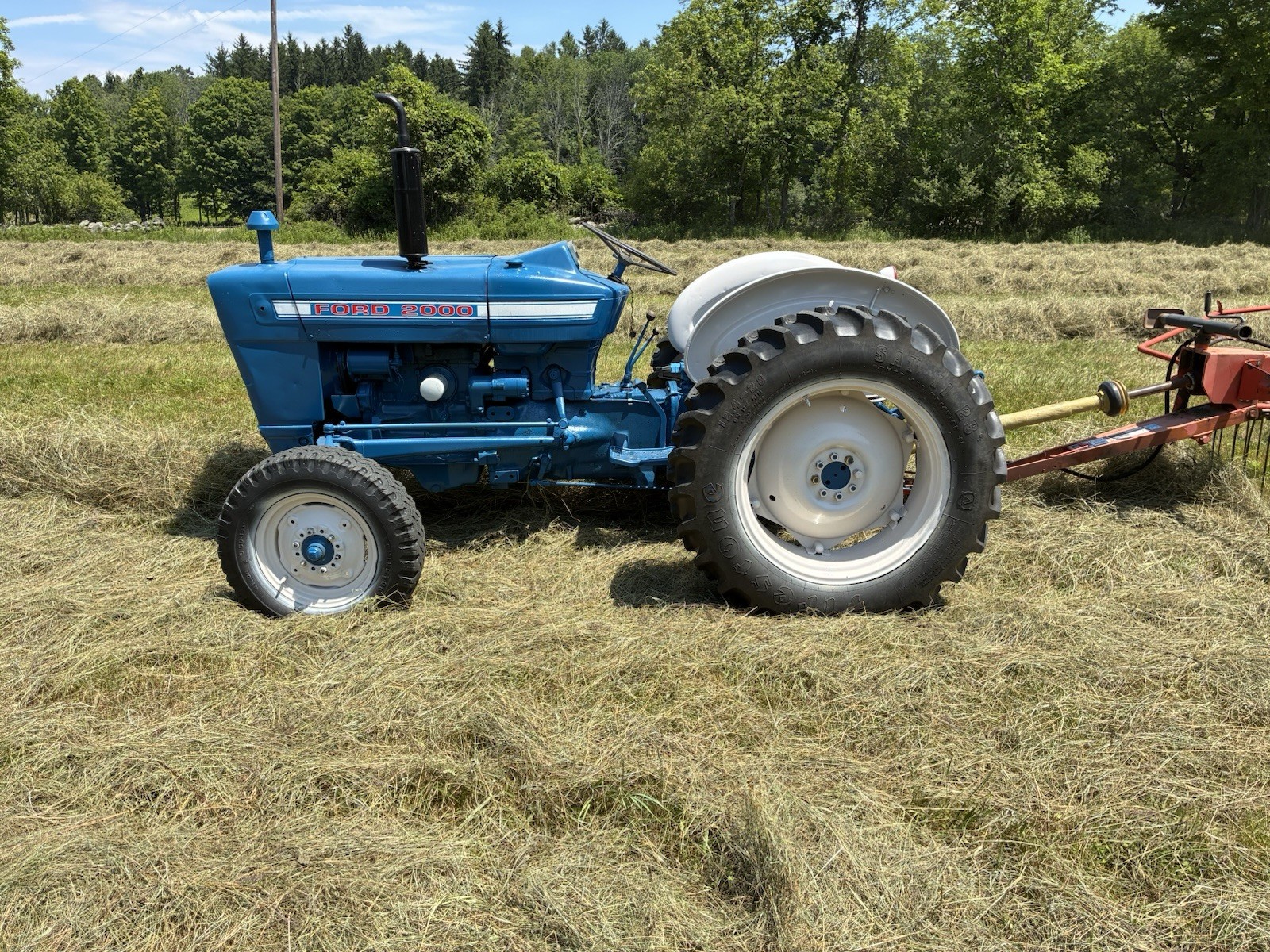 Ford 2000 Diesel Farm Tractor