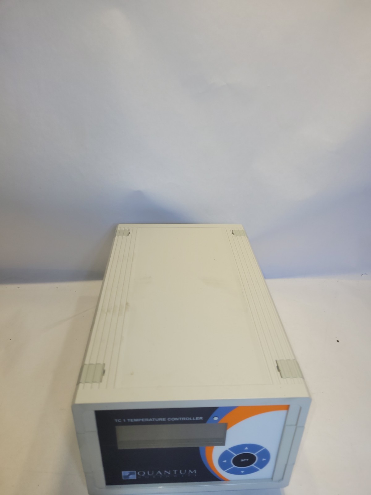 Quantum Northwest TC 1 temperature Controller TC1-B Govt Surplus Lab Scientific