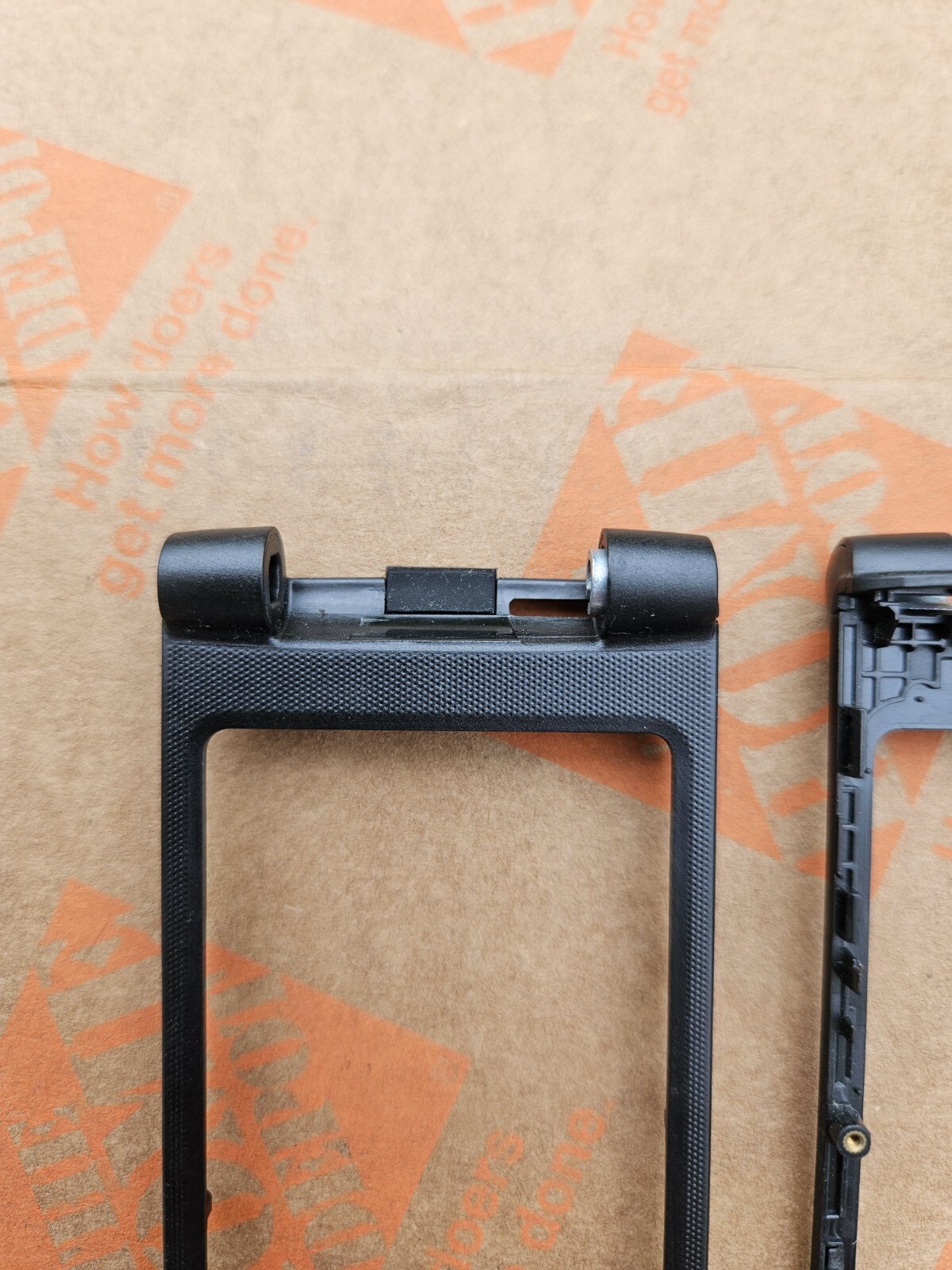 LG Exalt / VN220. Keypad Frame Hinge- Lower Hinge. Comes With Bracket & Rubber.