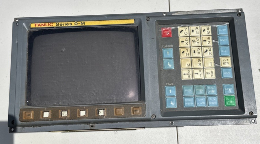 Fanuc A02B-0092-C042 Series 0-M CRT MDI Operator Panel A61L-0001-0093
