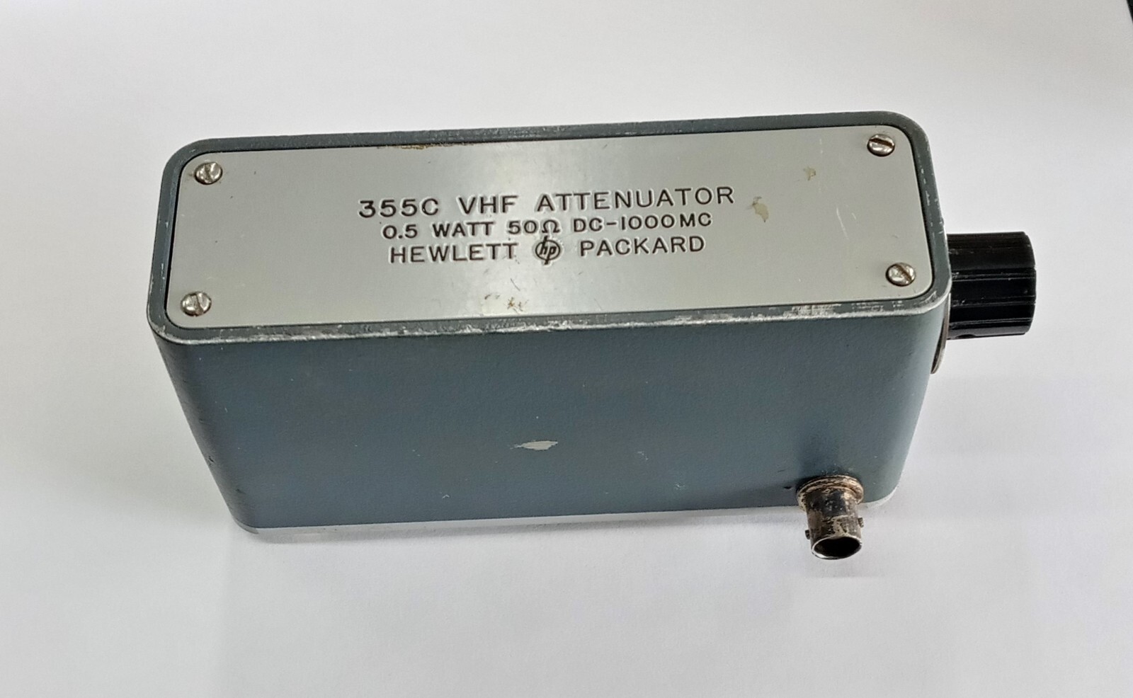 HP Hewlett Packard model  355C VHF Attenuator DC - 1000 MHz at 50 Ohm