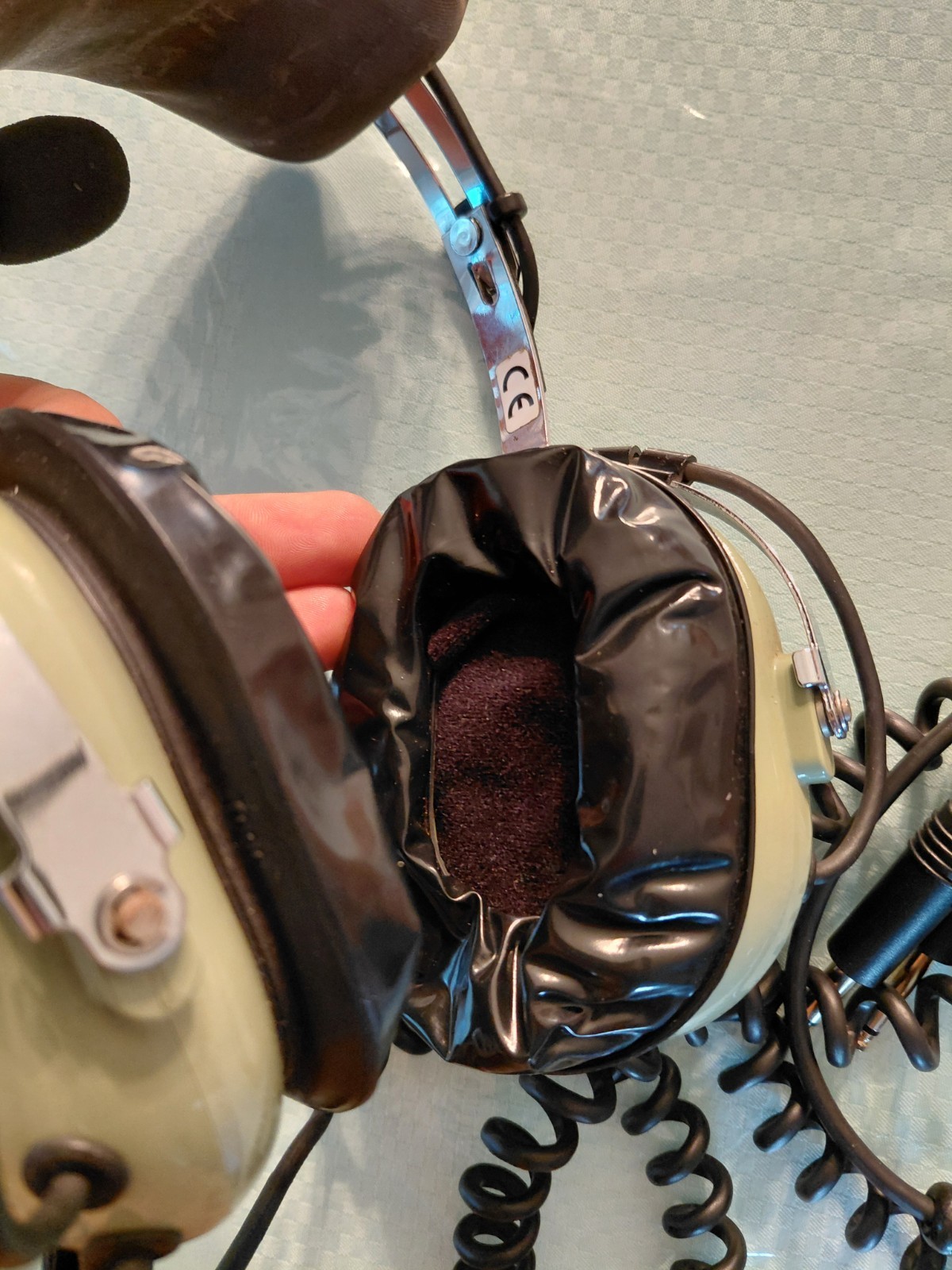 David Clark Model H10-76 Aviation Headset With GA Airplane Adapter