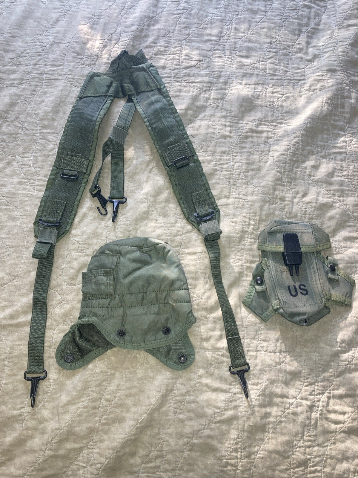 US Military ALICE LBE LC-2 Suspenders Good Condition Surplus Plus Two Pouches