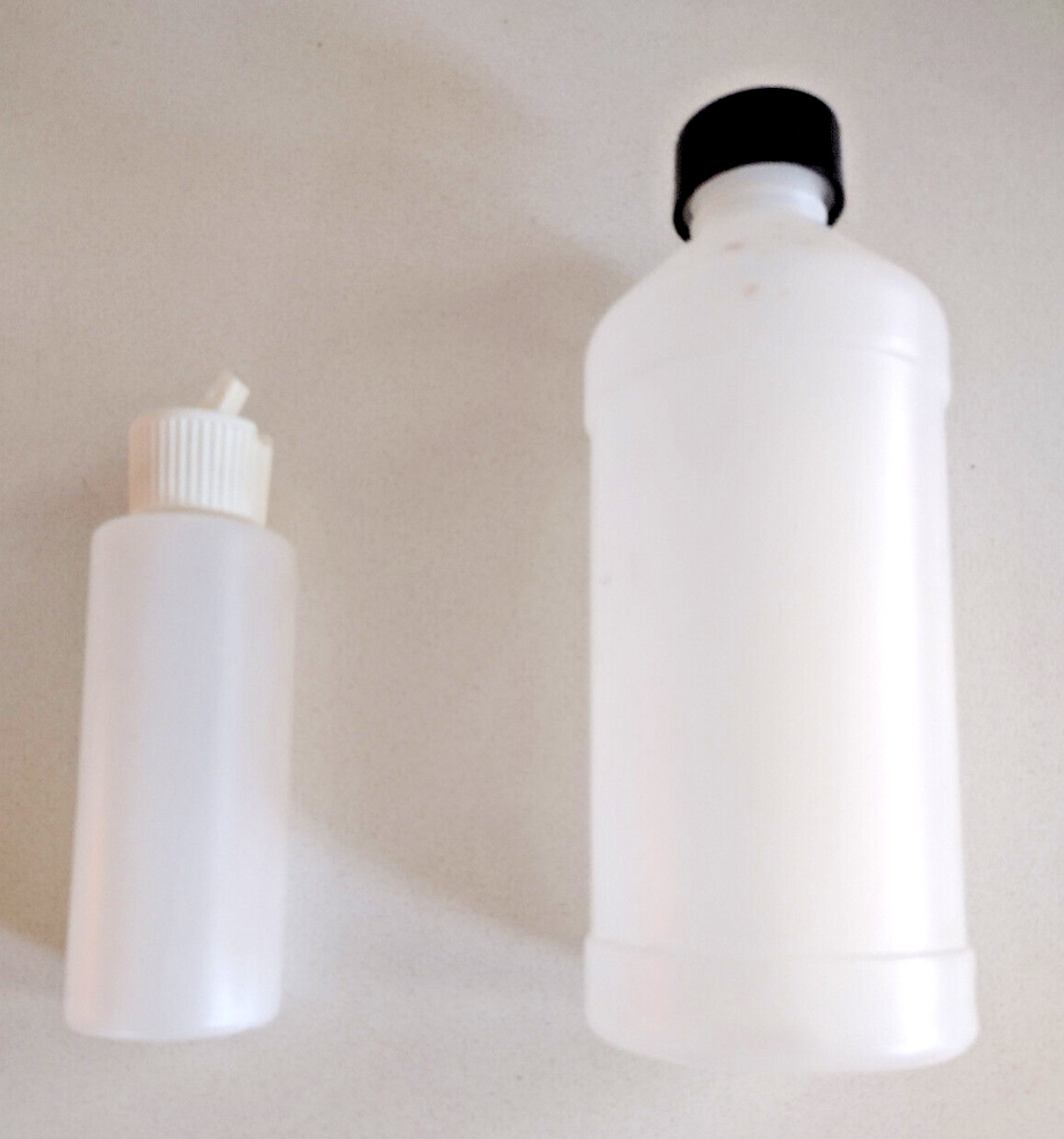 Plastic Bottles 12 oz - pack of 3 ..or 4 oz w/ applicator lid - pack of 6