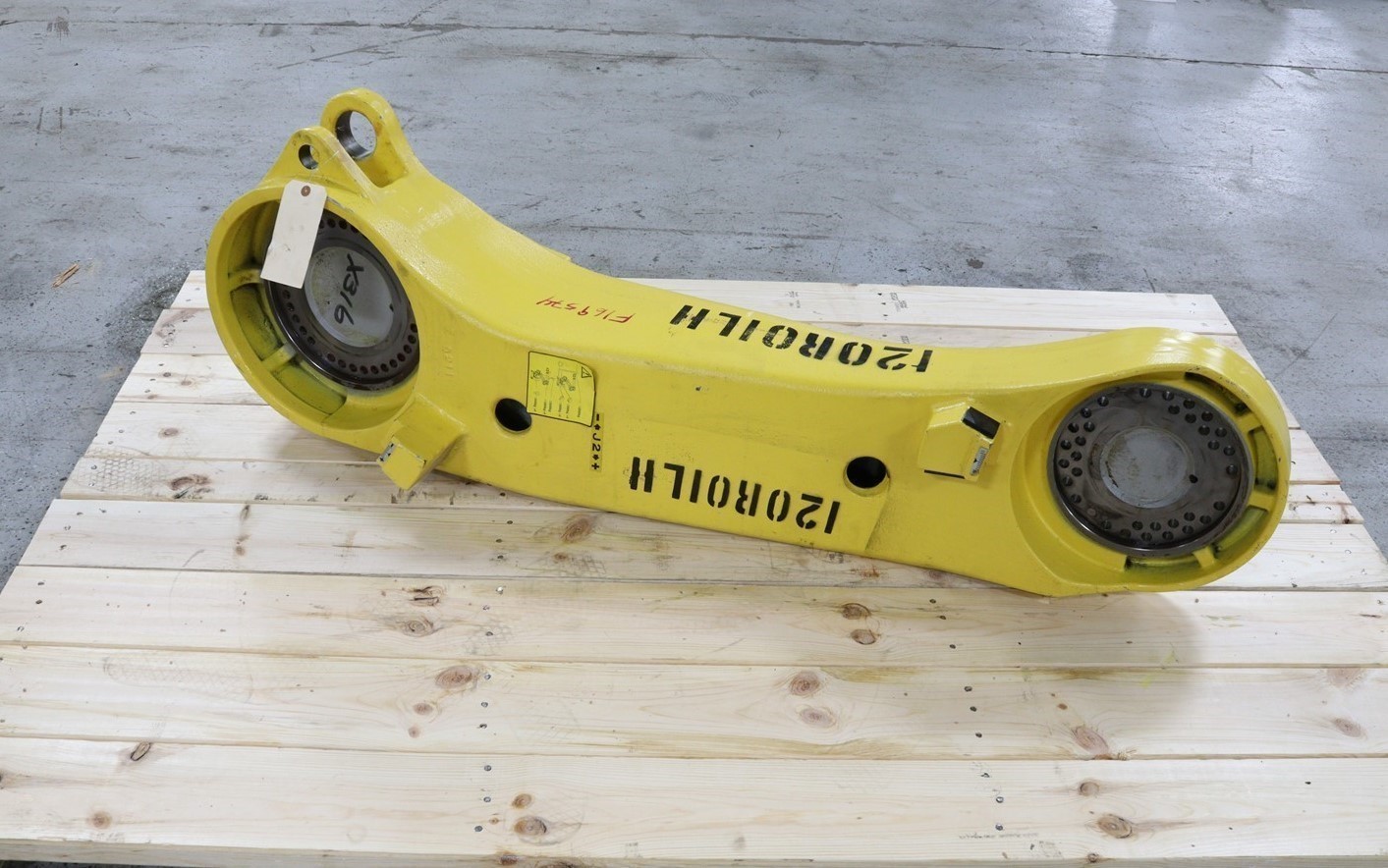FANUC J2 TO J3 210F ARM CASTING R2000IC