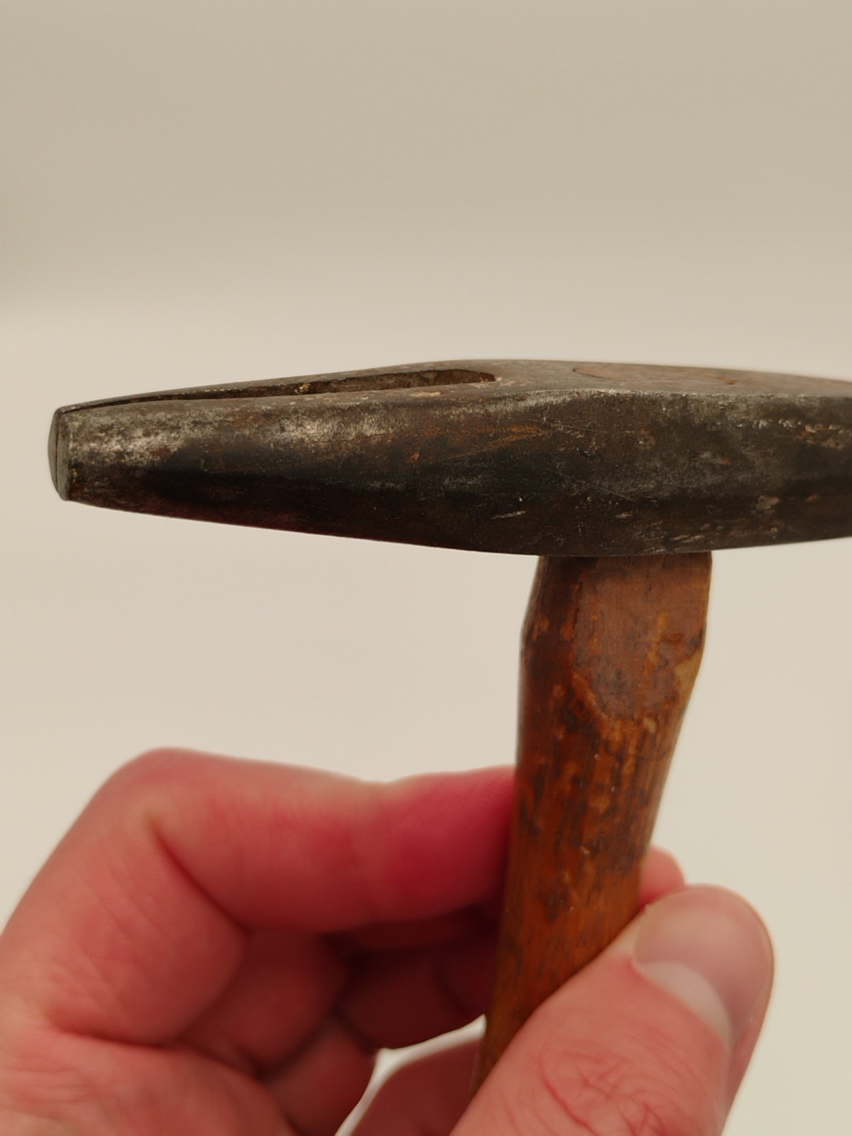Stanley No. 165 Magnetic 5 oz Tack Hammer