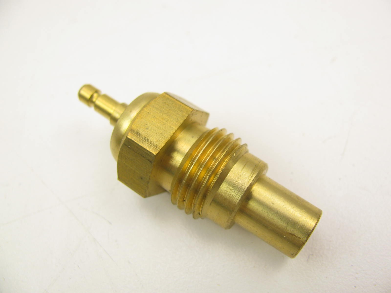 NEW - OUT OF BOX 34850-65011 Engine Coolant Temperature Sensor For Gauge