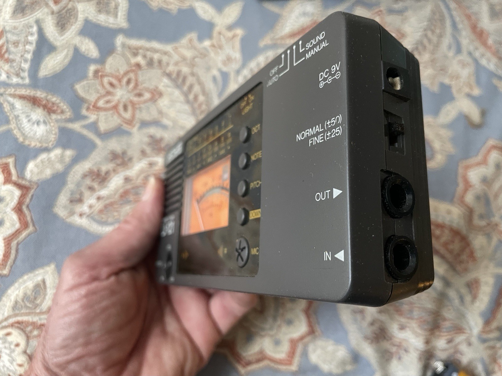Boss TU-121 Guitar Chromatic Tuner
