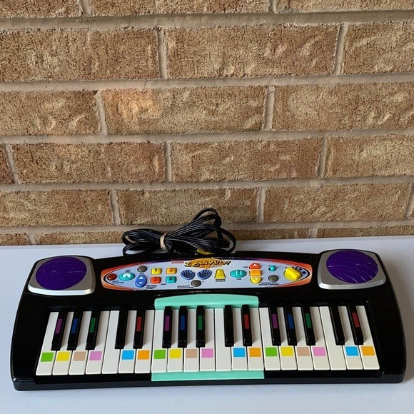 Fisher Price I Can Play! Piano Kids Interactive Learning Piano Keyboard Musical