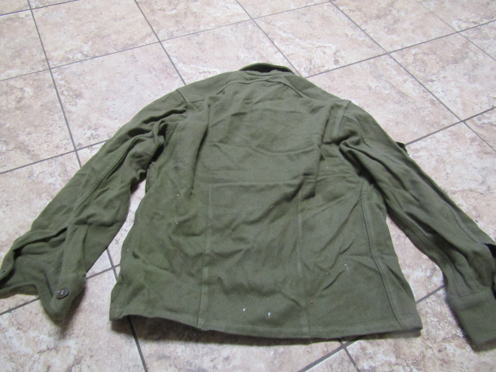 US MILITARY SHIRT FIELD WOOL OLIVE GREEN KOREA WAR ERA WITH GOLD BLACK US ARMY