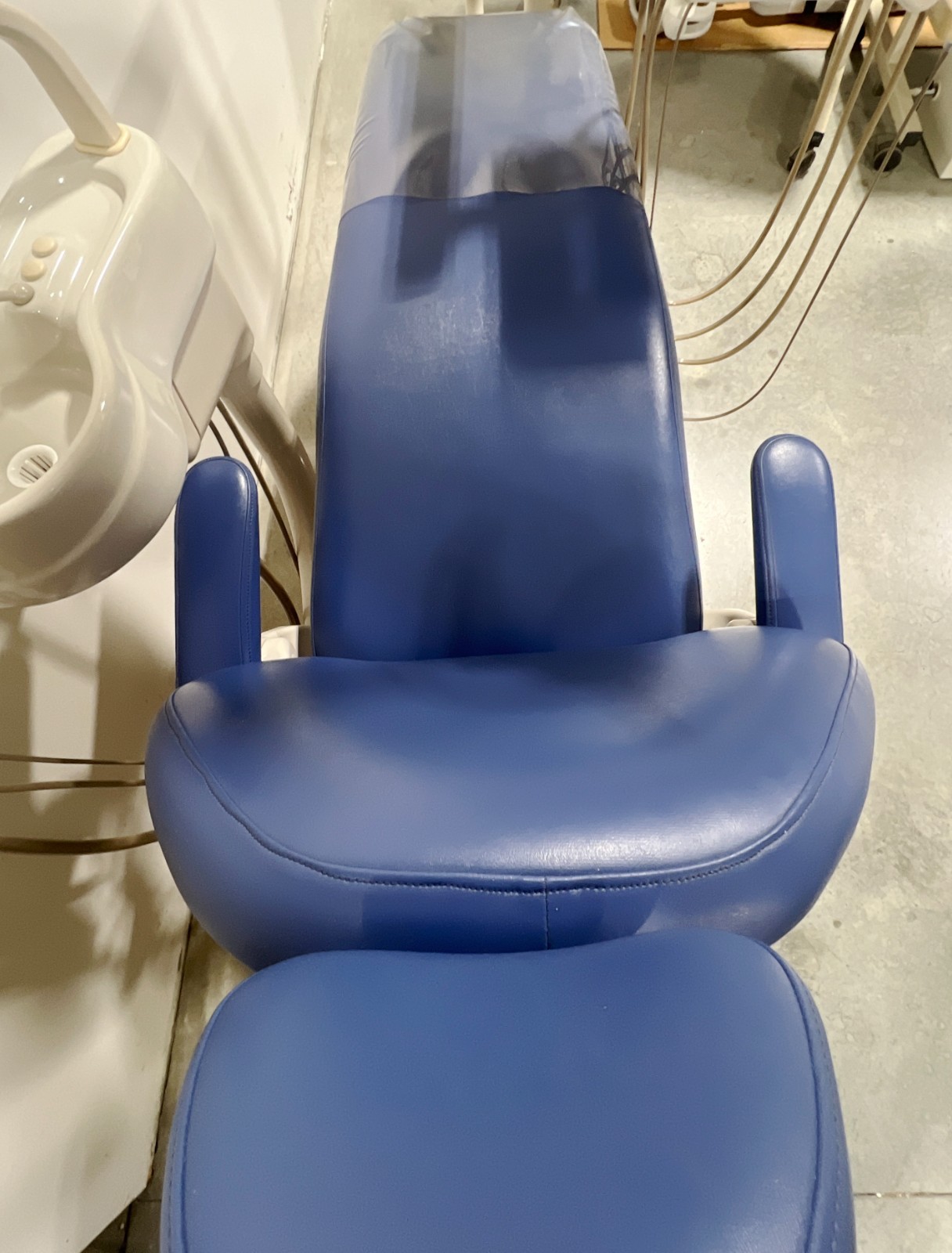 ADEC 1021 Dental Chair, Radius Delivery Unit, Cuspidor, Assistant’s Pkg & Light