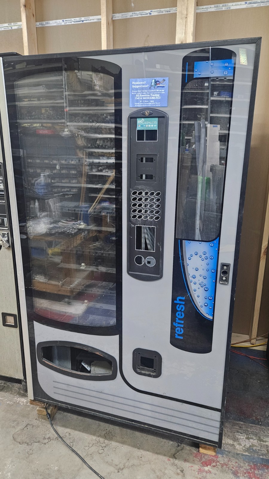 Wittern USI VendNet 3155 Combo Machine Snack Machine 6 Select Motor Tray Harness