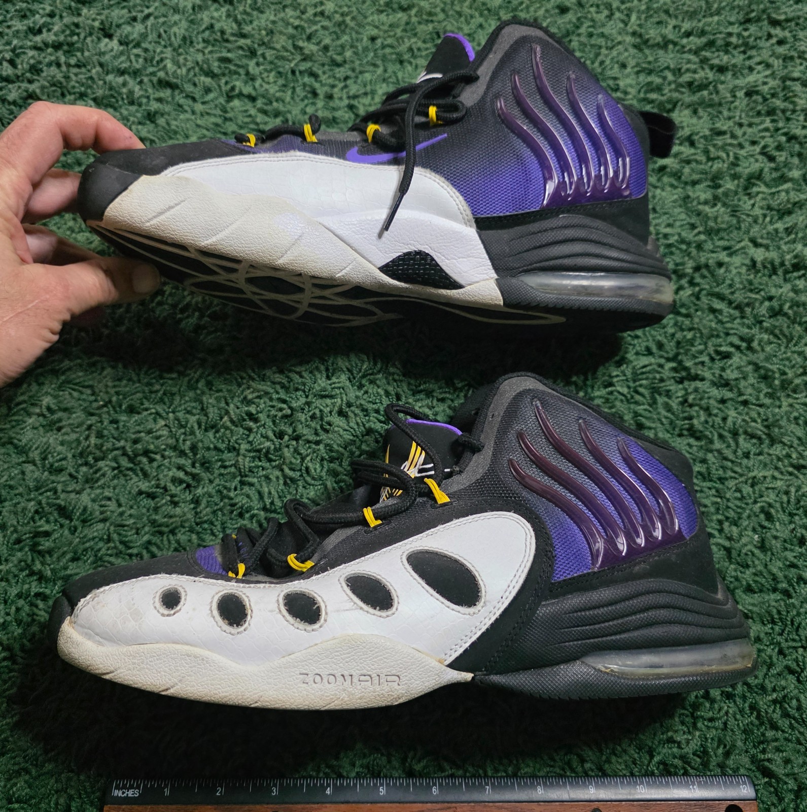 Nike GP20 Sonic Flight Black & Purple Venom 11.5 Sneakers #641333-001