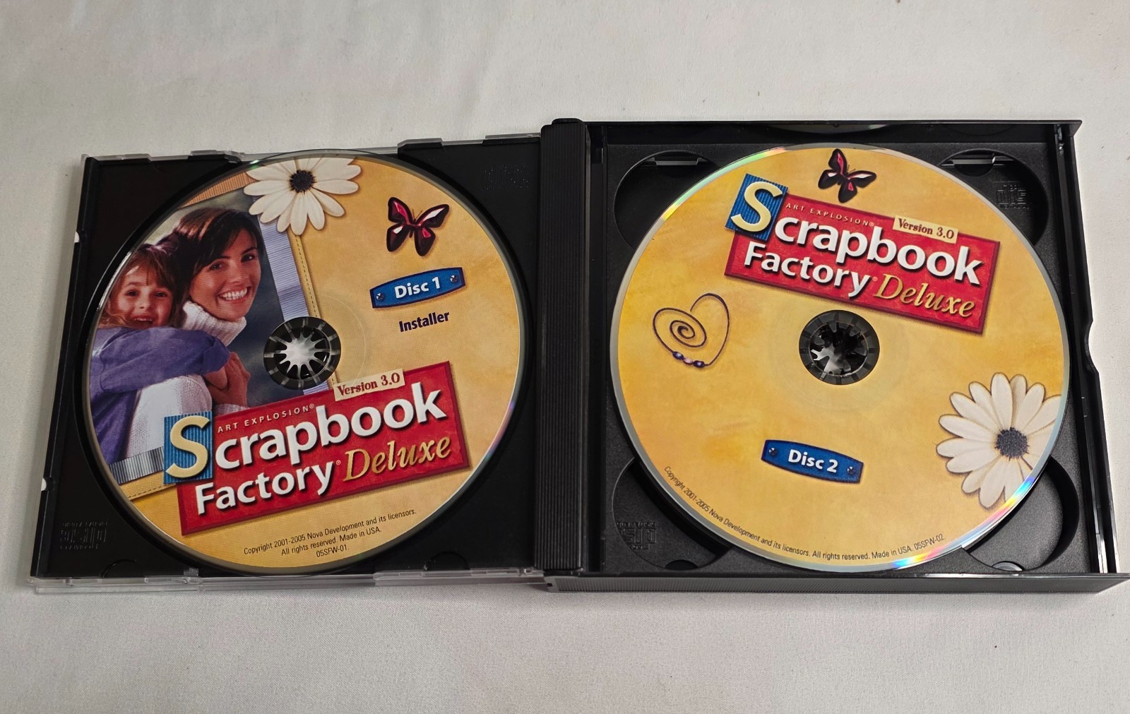 Art Explosion Scrapbook Factory Deluxe Version 3.0 PC CD-ROM 4 Discs