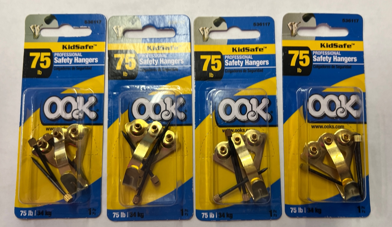 Hillman Lot of 4 kid safe  Picture Hanger Steel 75 LB 536117 brass p