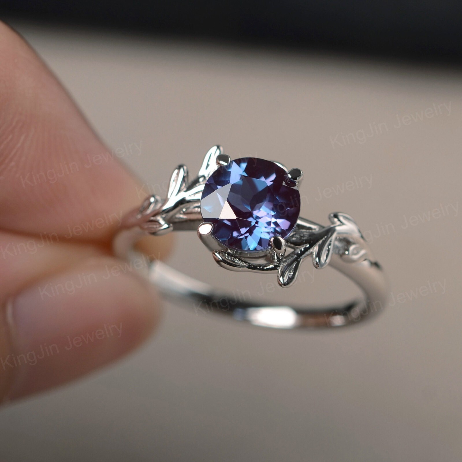 Round Alexandrite color change Solitaire Rings Twig Wedding Band Rings for Women