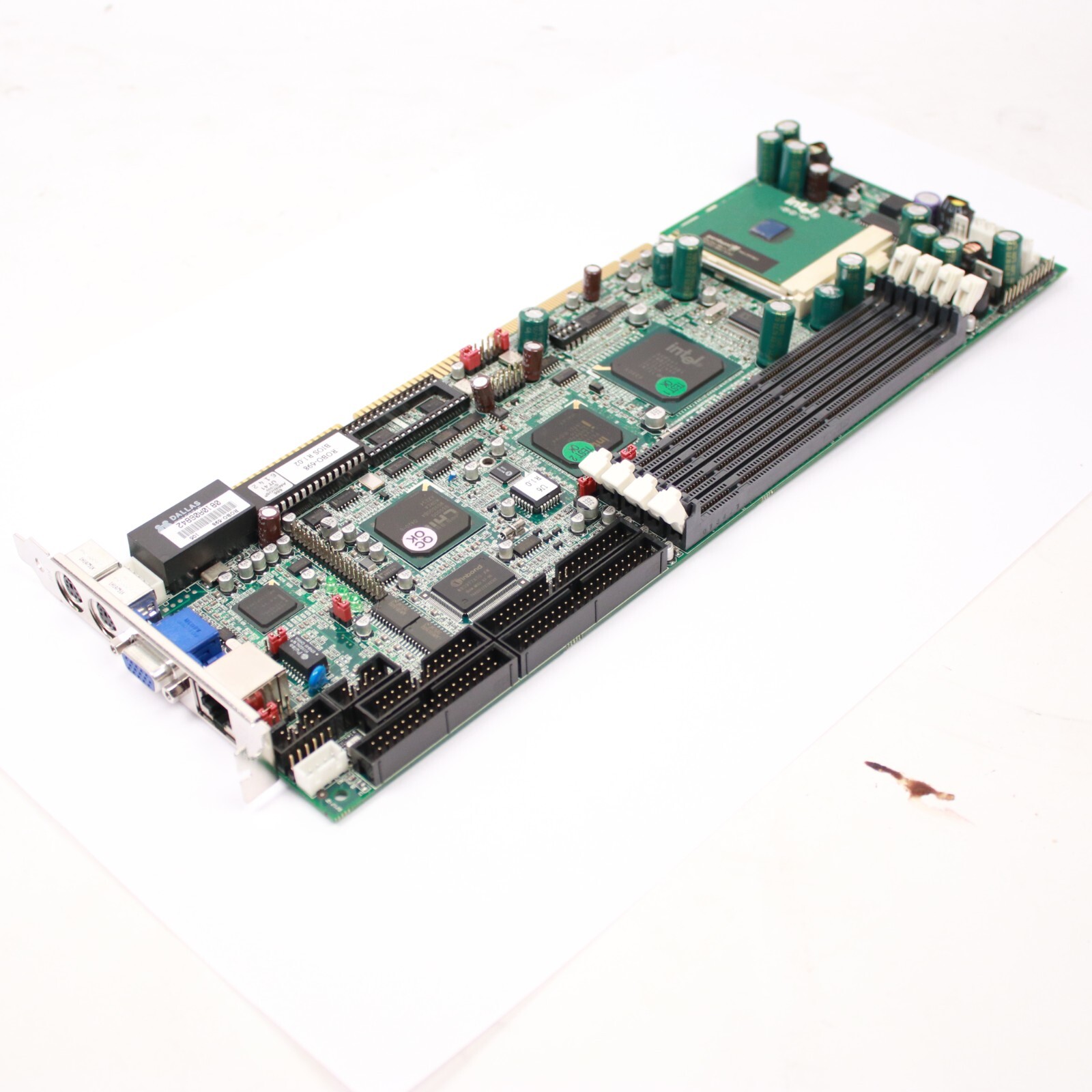 ROBO-698 Intel Celeron 566MHz 512MB Single Board Computer